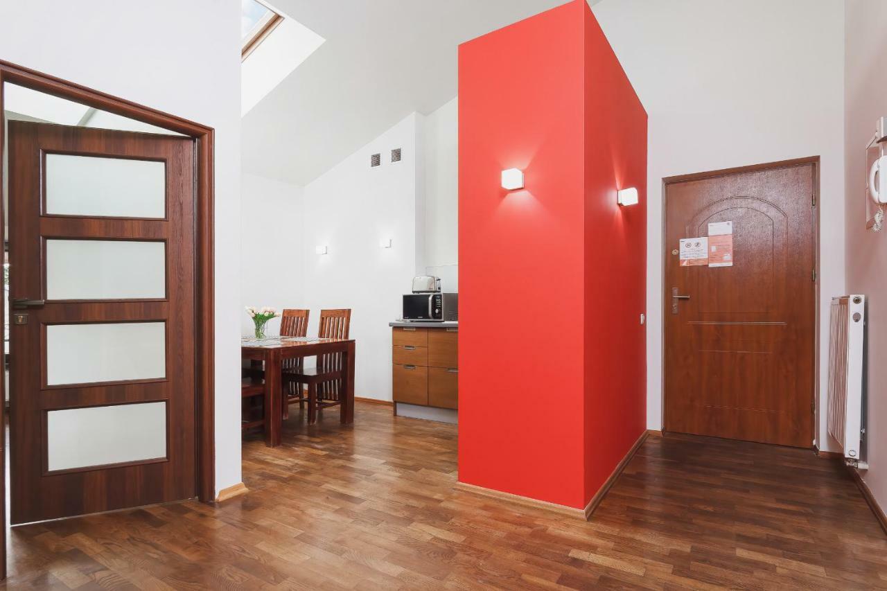 Apartment Amaretto Dluga 60 By Noclegi Renters Krakow Luaran gambar
