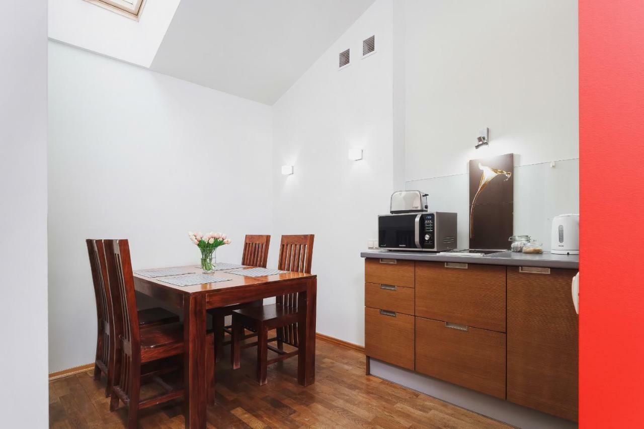 Apartment Amaretto Dluga 60 By Noclegi Renters Krakow Luaran gambar