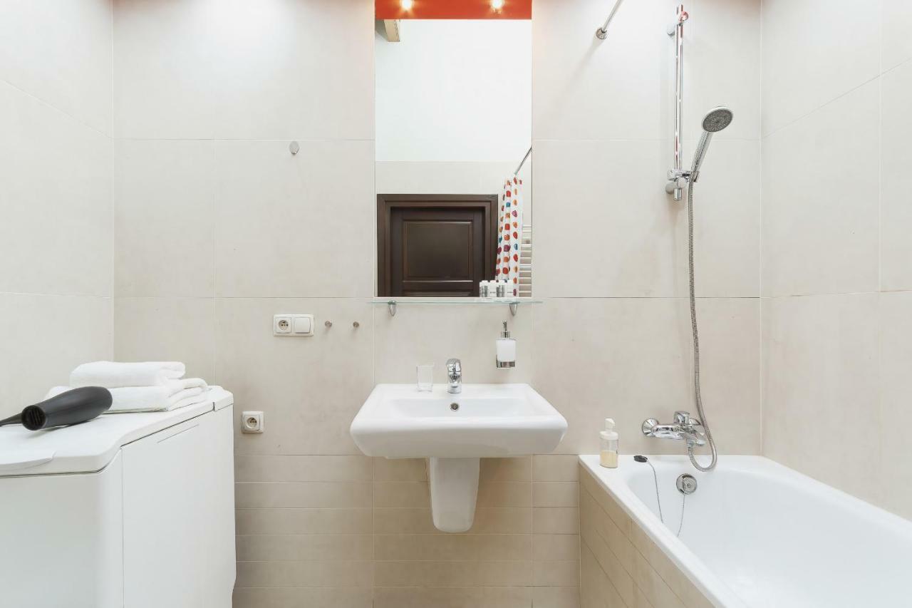 Apartment Amaretto Dluga 60 By Noclegi Renters Krakow Luaran gambar
